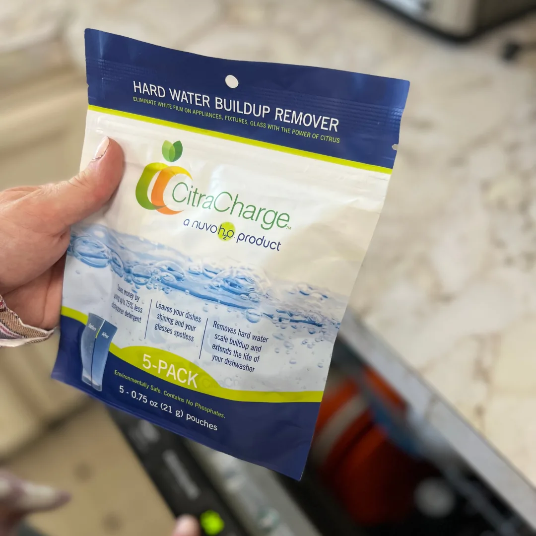 5 pack of CitraCharge hard water cleaning pouches